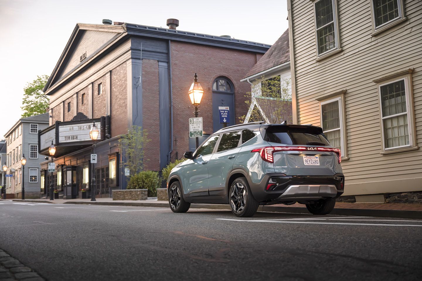 Lallier Kia Vimont in Laval 2024 Kia Seltos A Dynamic Upgrade on