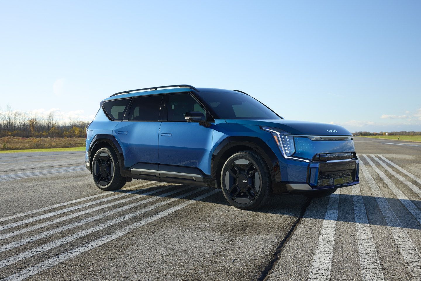 Lallier Kia Vimont in Laval Pricing Announced for 2024 Kia EV9