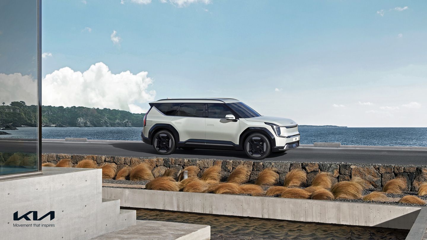 Lallier Kia Vimont in Laval AllNew Kia EV9 Emerges as Finalist for