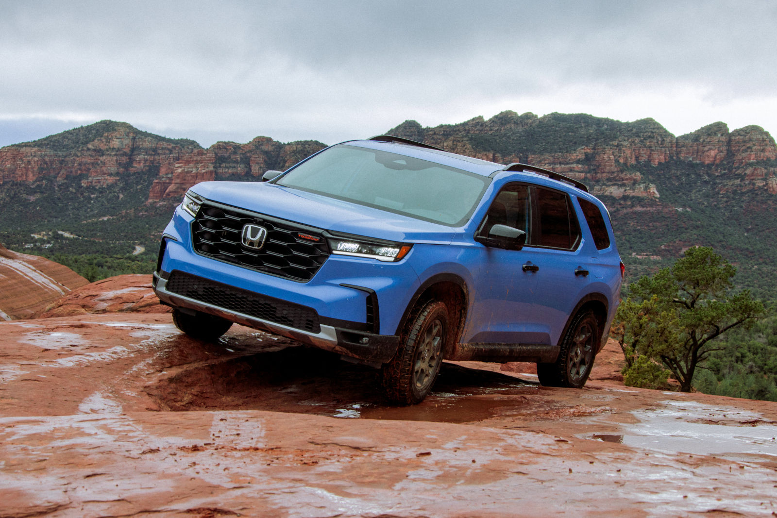 2024 Honda Pilot: 5 Reasons It's the Family Adventure Mobile You've Been Waiting For