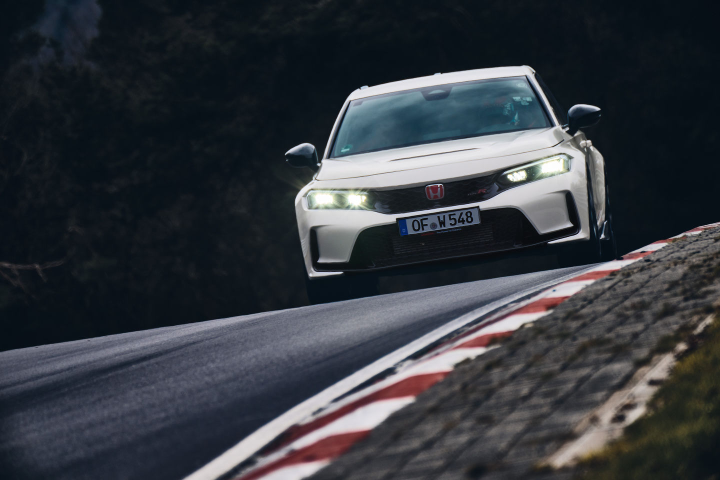 From Apex to Asphalt: How the 2024 Honda Civic Type R Blends Track Performance and Daily Usability