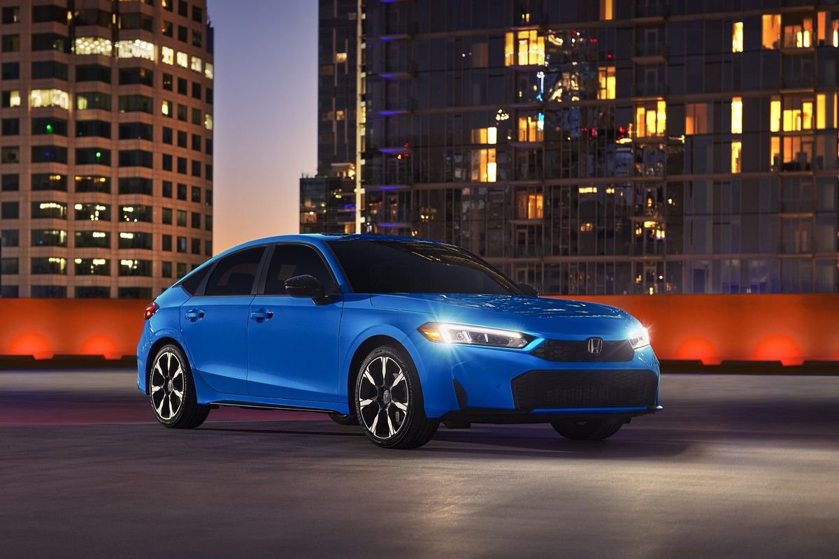 2025 Honda Civic Hatchback Offers 232 lb.-ft Torque, 4.8 L/100km Fuel Economy