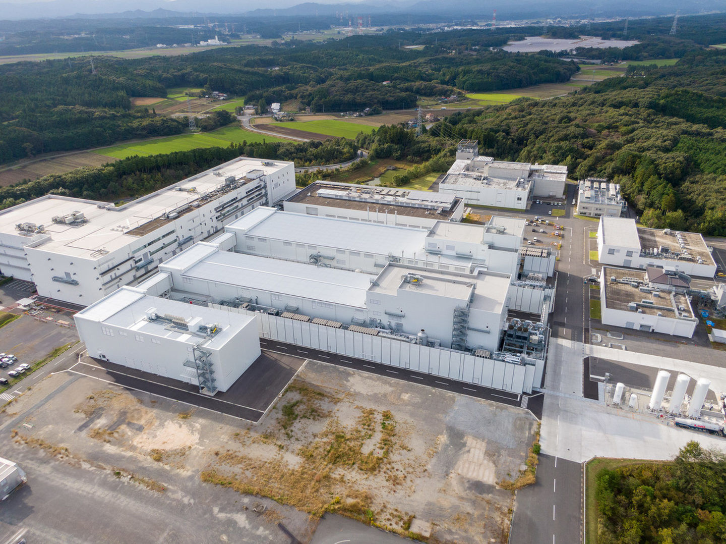 Inside Honda's Revolutionary Battery Facility: A New Era of EV Production