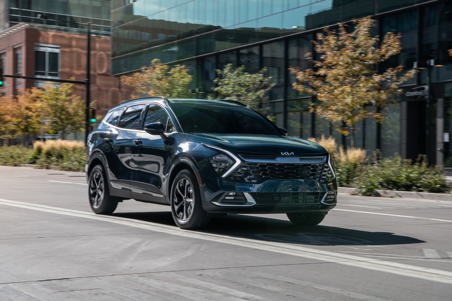 Lallier Kia Vimont à Laval Le tout nouveau Kia Sportage Hybride 2023