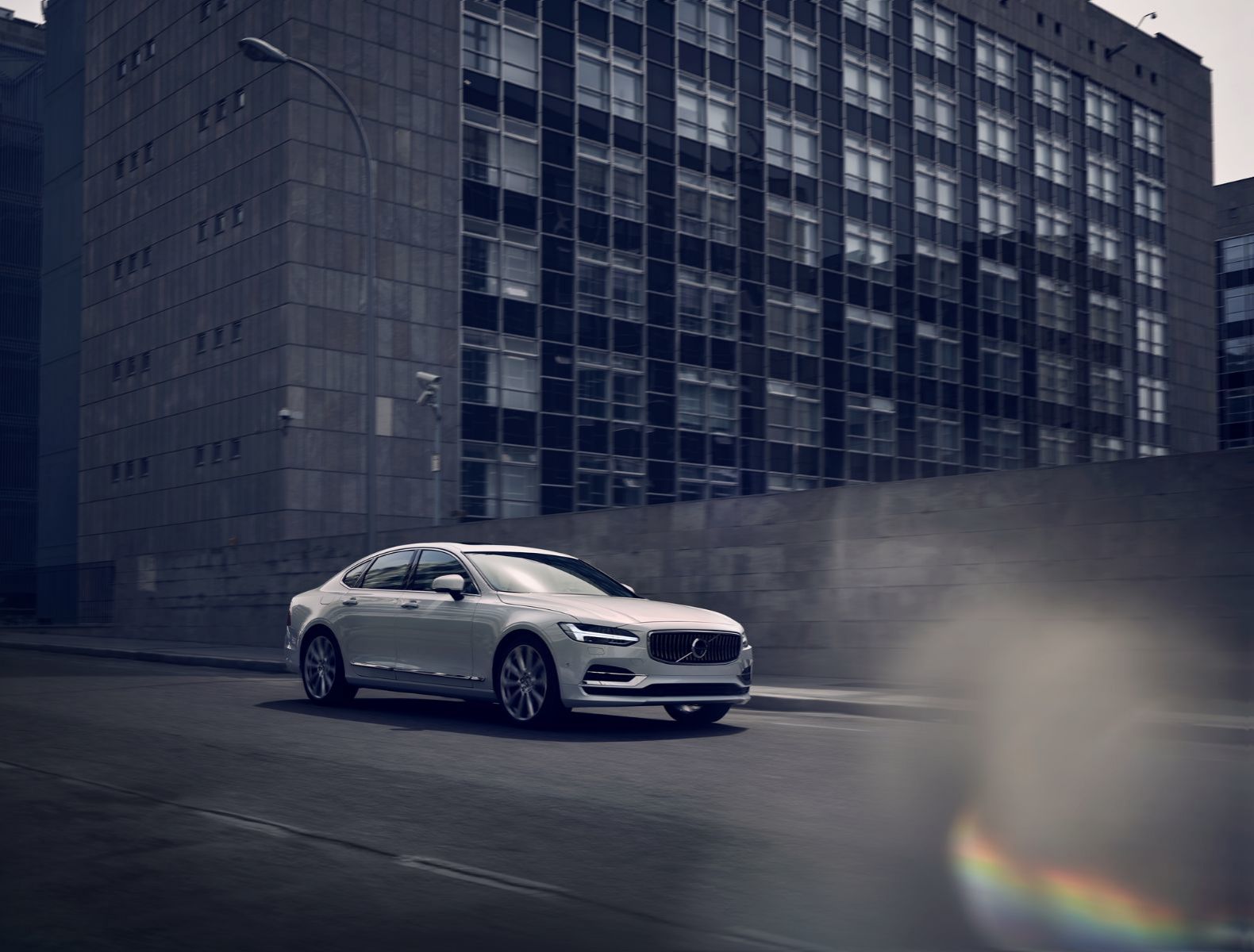 The 2019 Volvo S90
