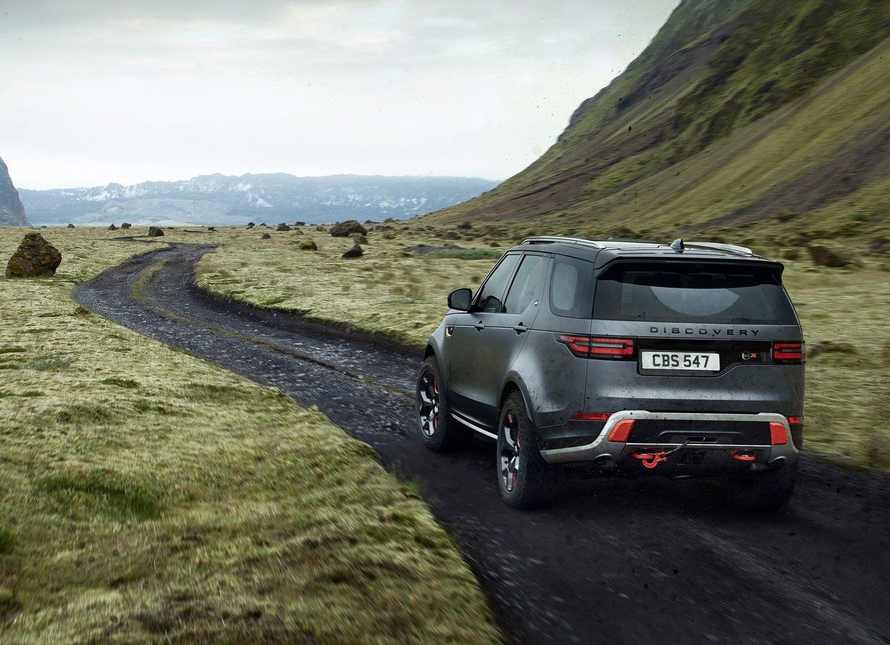 A Look at the Versatile Land Rover and Range Rover Lineups