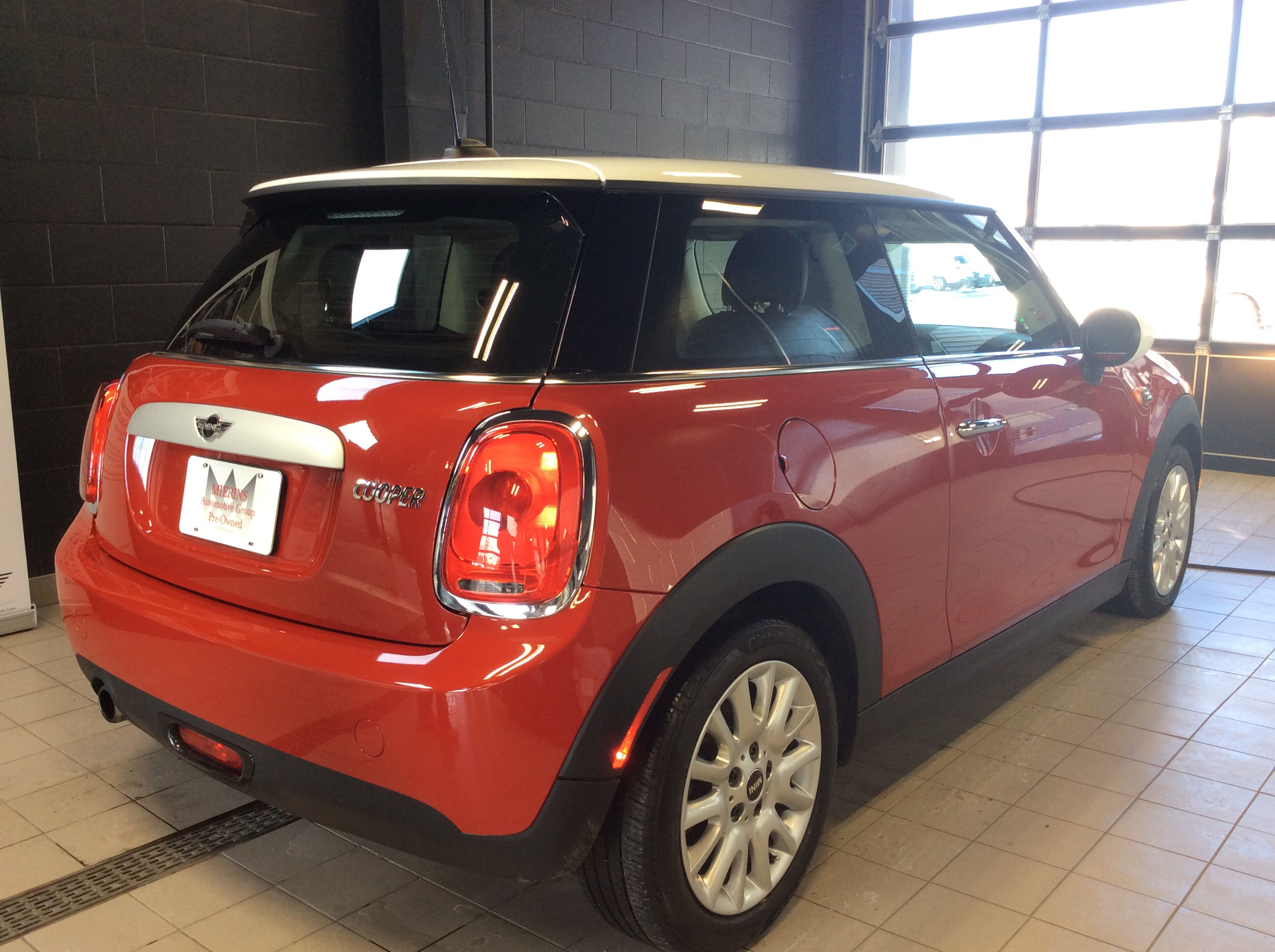 Little red MINI by Sheila - MINI Ottawa