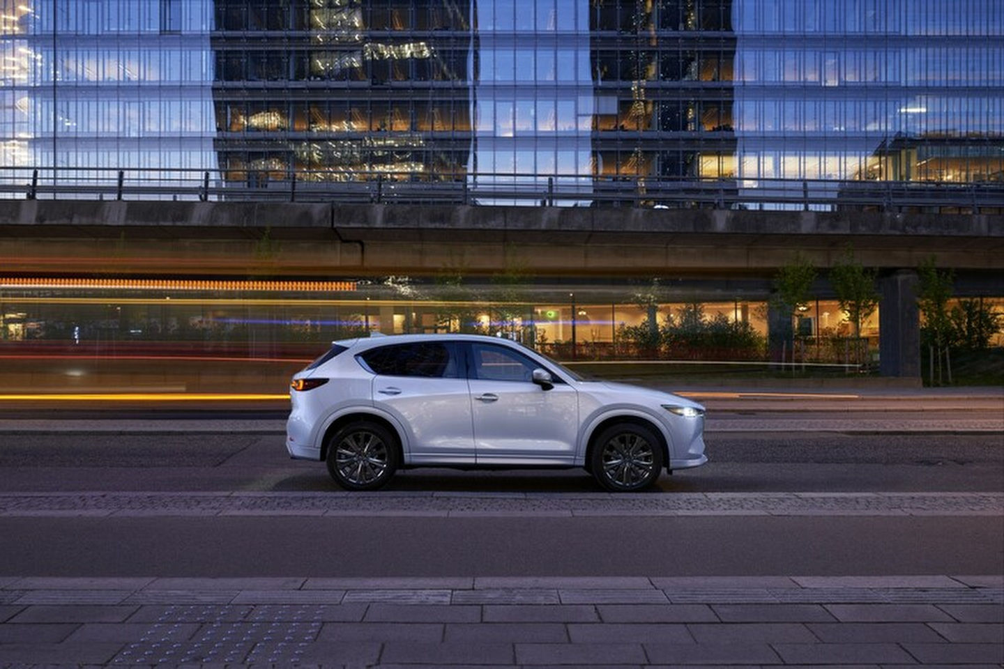 Morrey Mazda of the Northshore in North Vancouver 2024 Mazda CX5 An