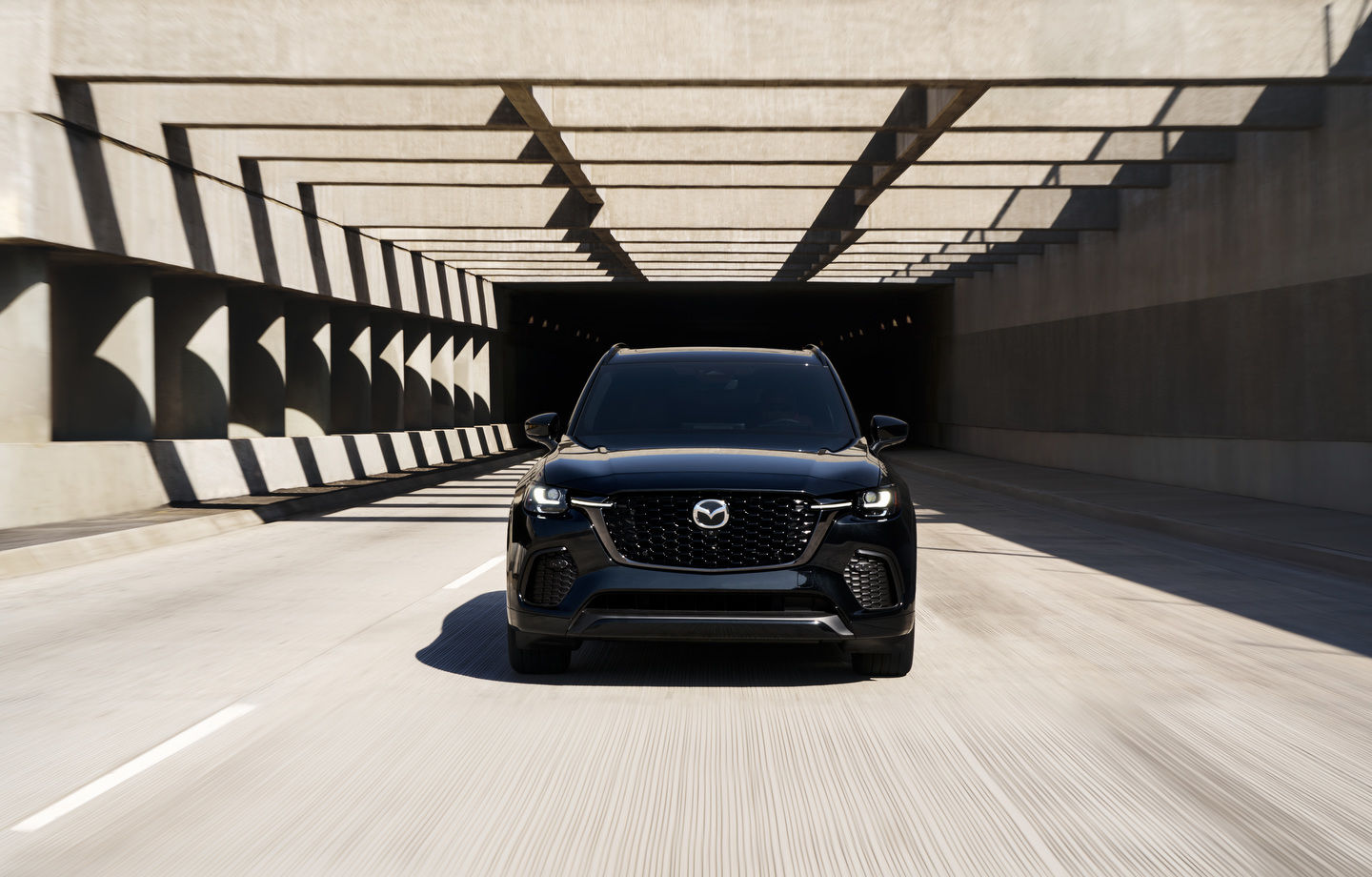 Mazda Announces Pricing for the 2025 CX-70