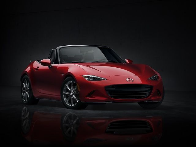 2017 Mazda MX-5: The Time to Enjoy Summer Has Finally Arrived!