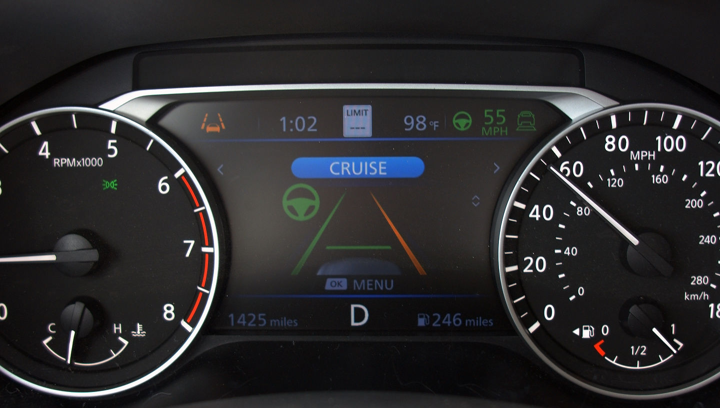 Lane Departure Warning: What is it and why is it useful?