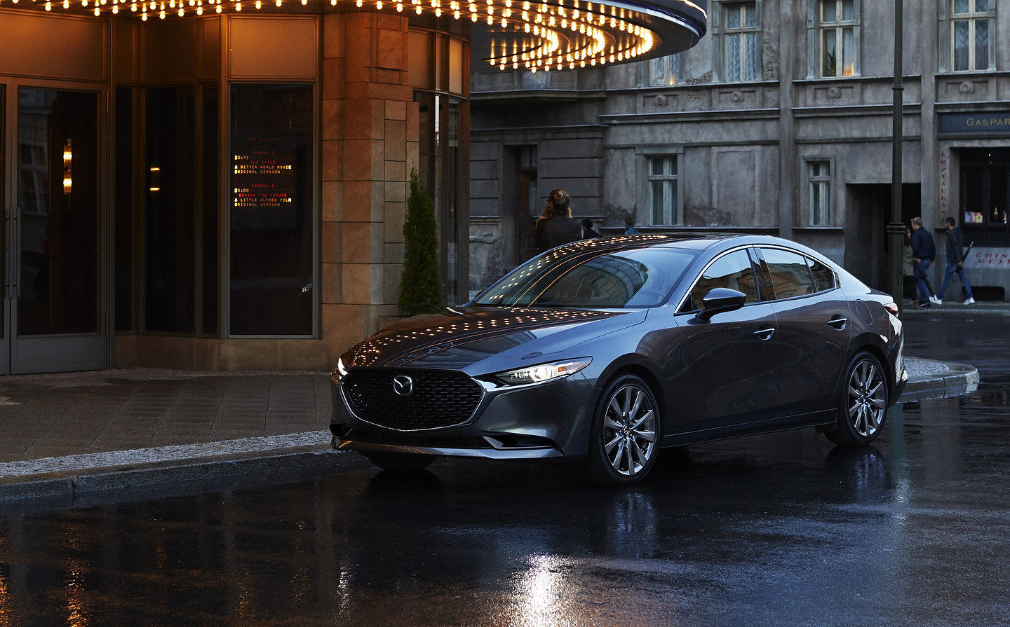 The new 2019 Mazda3 can be equipped with all-wheel-drive for the ultimate in 4-season driving fun