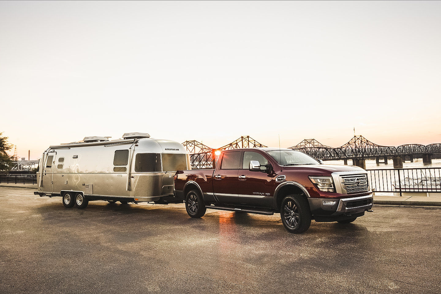 A few tips for towing with your Nissan vehicle this summer
