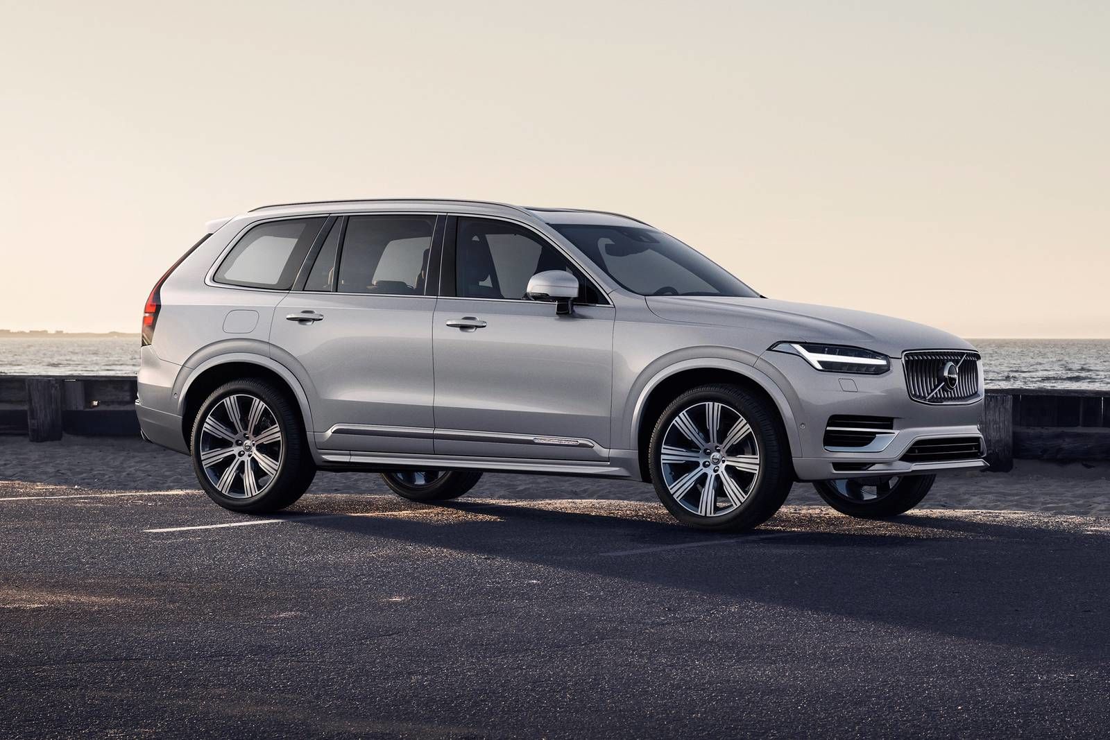 2022 Volvo XC90