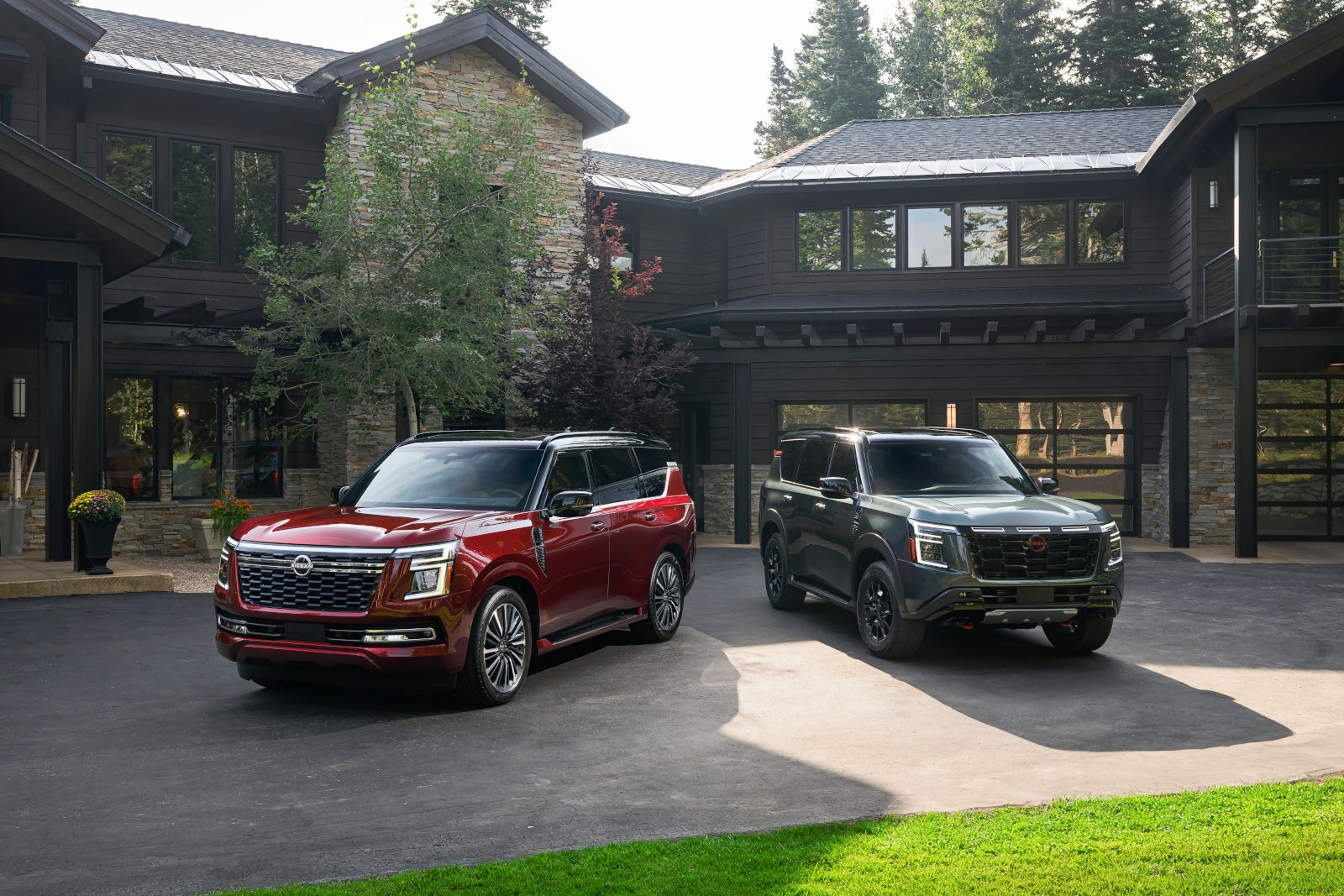 Drive with Confidence in the Award-Winning 2025 Nissan Armada
