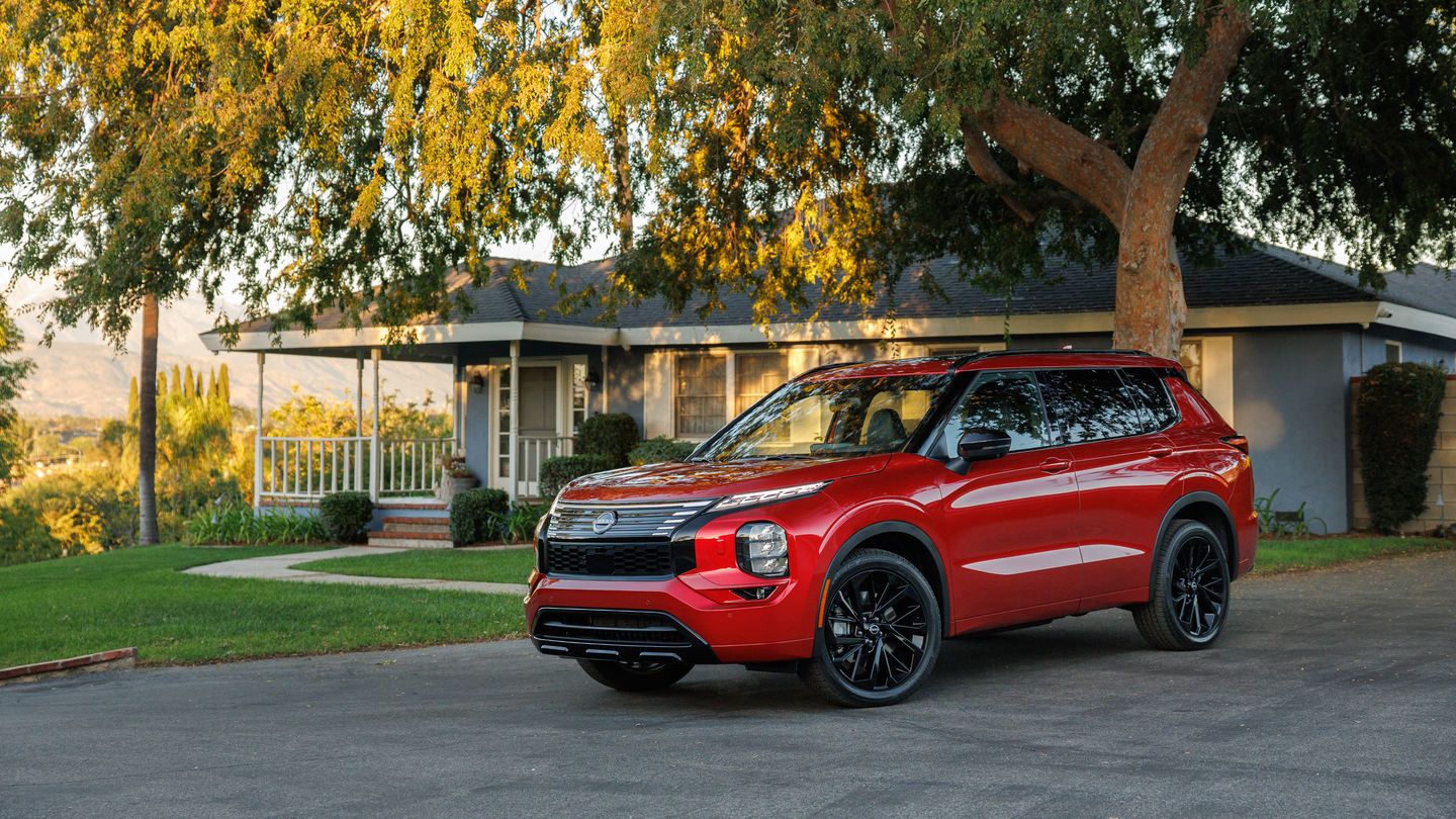 One Trim, No Compromises: What the 2026 Rogue Plug-in Hybrid Platinum Actually Includes