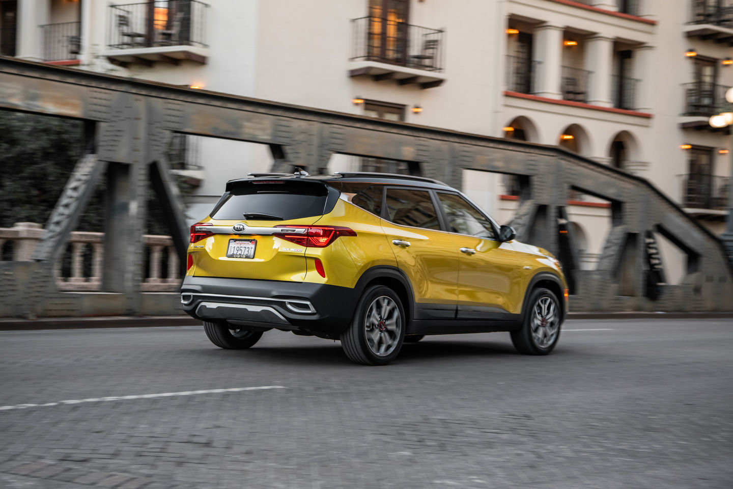 3 Reasons the Kia Seltos Stands Out from the Mazda CX-30