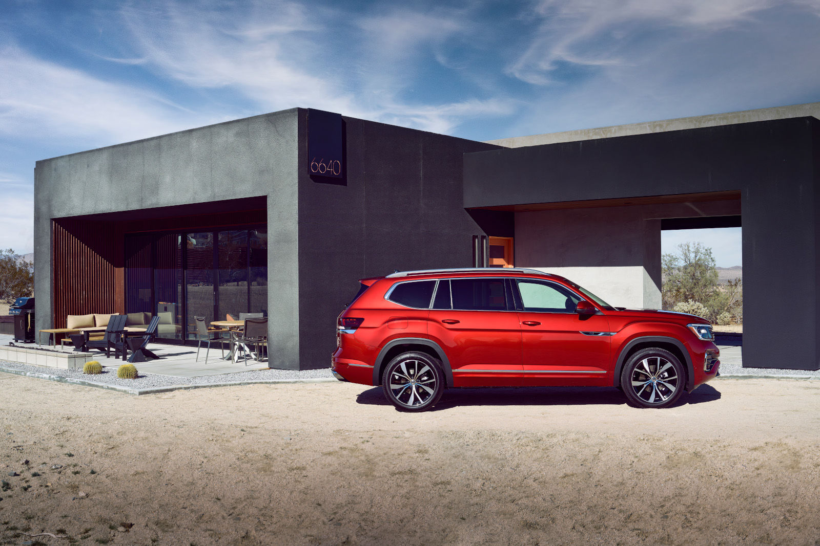 2025 Volkswagen Atlas Delivers Top Cottage Towing Power