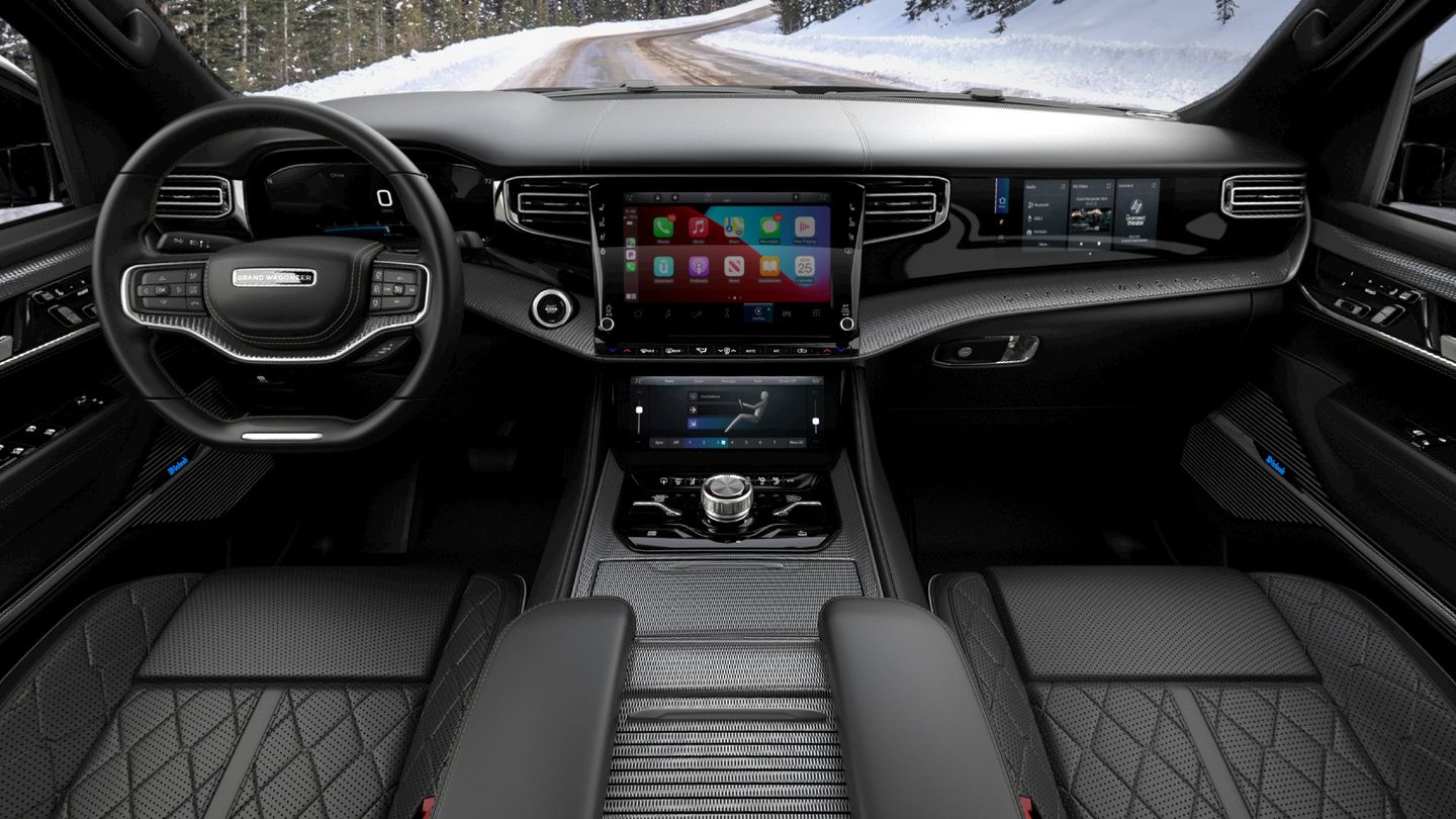 Your Ultimate Co-Pilot: A Guide to the Best Features of the Uconnect 5 System