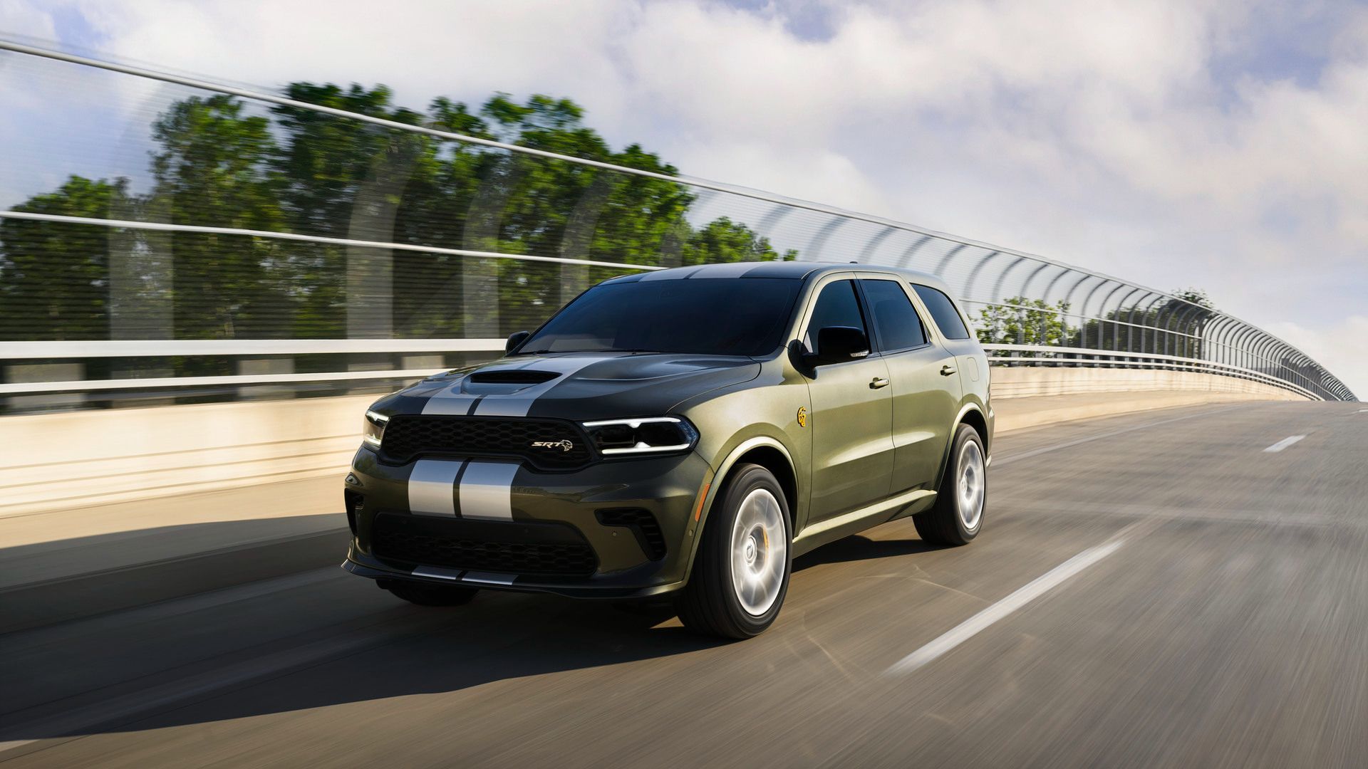 Inside the 710-Horsepower Engine That Makes the Durango SRT Hellcat a Three-Row Muscle SUV
