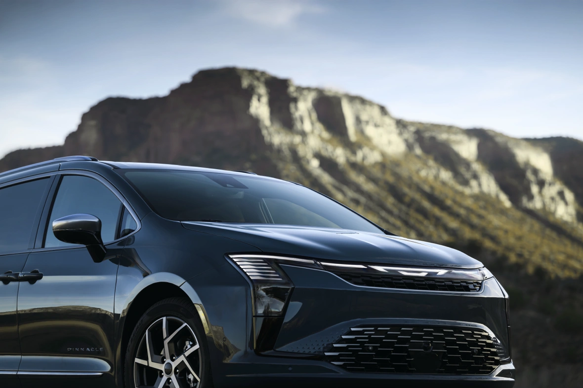 New front exterior design of the 2027 Chrysler Pacifica.