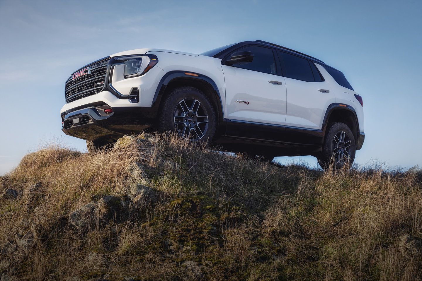 GMC Terrain 2026 AT4 : La version hors route du VUS compact convient-elle aux conducteurs de la Montérégie ?