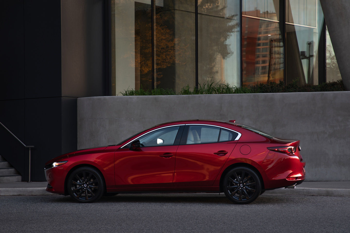 Should You Buy a 2023 Mazda3 or 2023 Kia Forte?