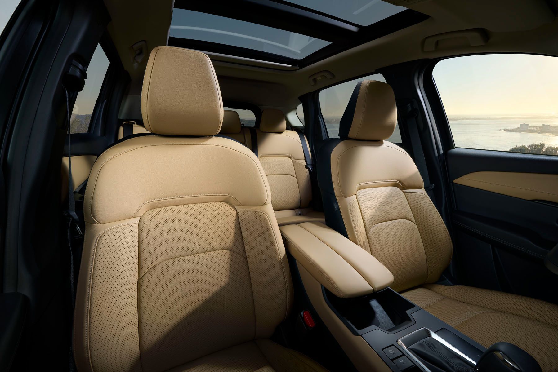 Can the 2026 CX-5’s Redesigned Front Cabin Keep Both Occupants Equally Comfortable?