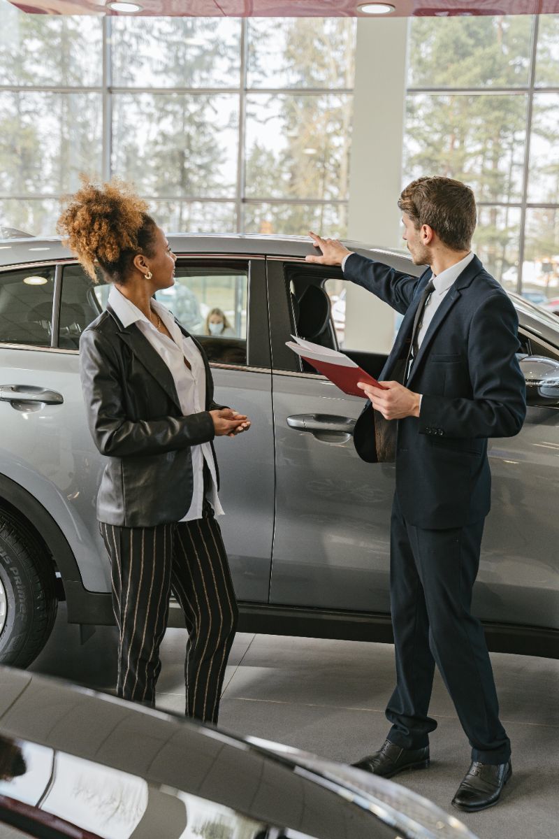 Why Banks Are Saying “No” — But You Can Still Sell Your Car (and for Top Dollar)