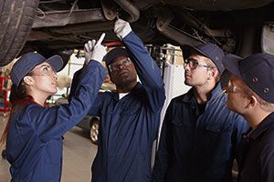An Automobile apprentice technician