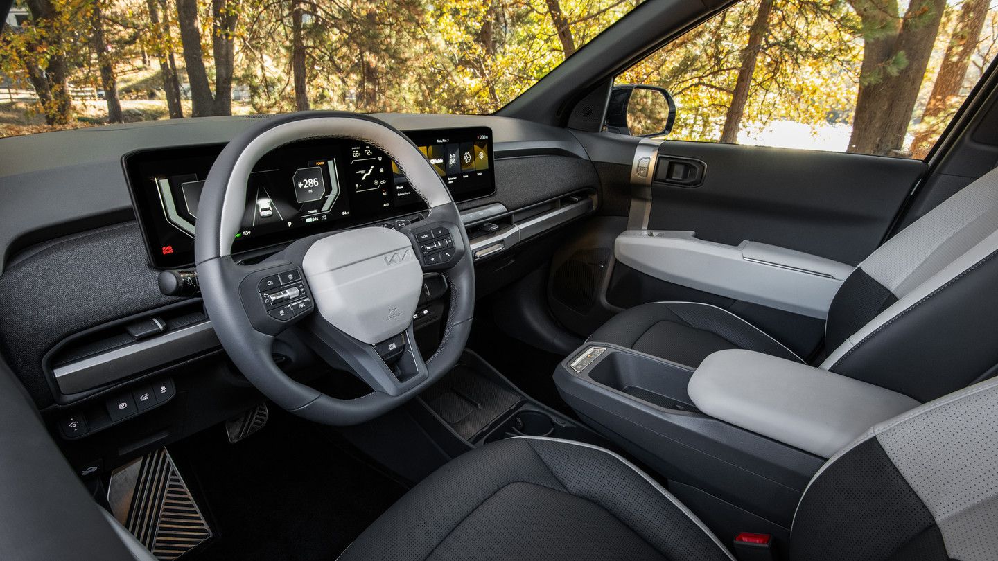 Simplifying Daily Errands With the 2027 Kia EV3’s Panoramic Display and ccNC Cockpit
