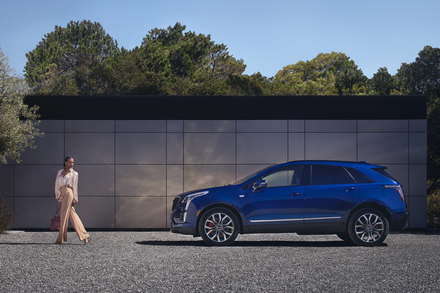 What Makes the 2024 Cadillac XT5 Stand Out?
