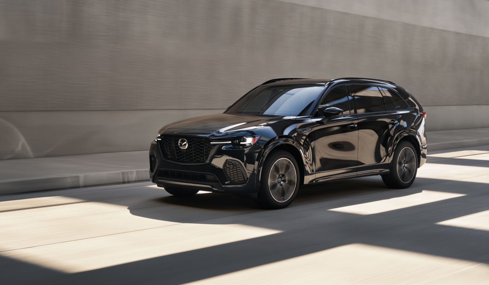 2025 Mazda CX-70 Receives Double Recognition from AJAC