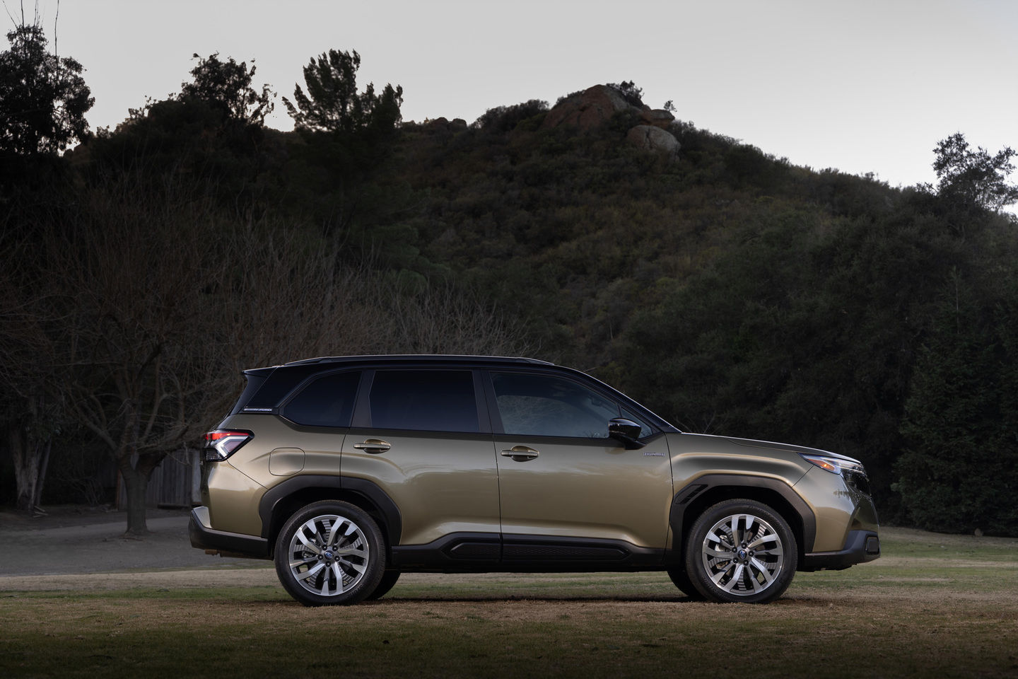 2025 Subaru Forester Introduces Advanced e-BOXER Hybrid Technology