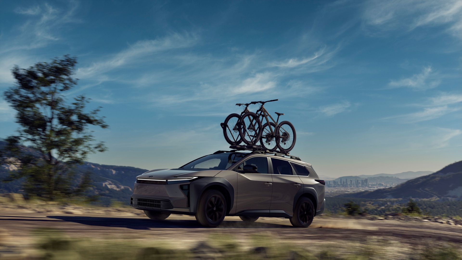 Comparatif Toyota bZ et bZ Woodland 2026 : lequel choisir à Gatineau ?