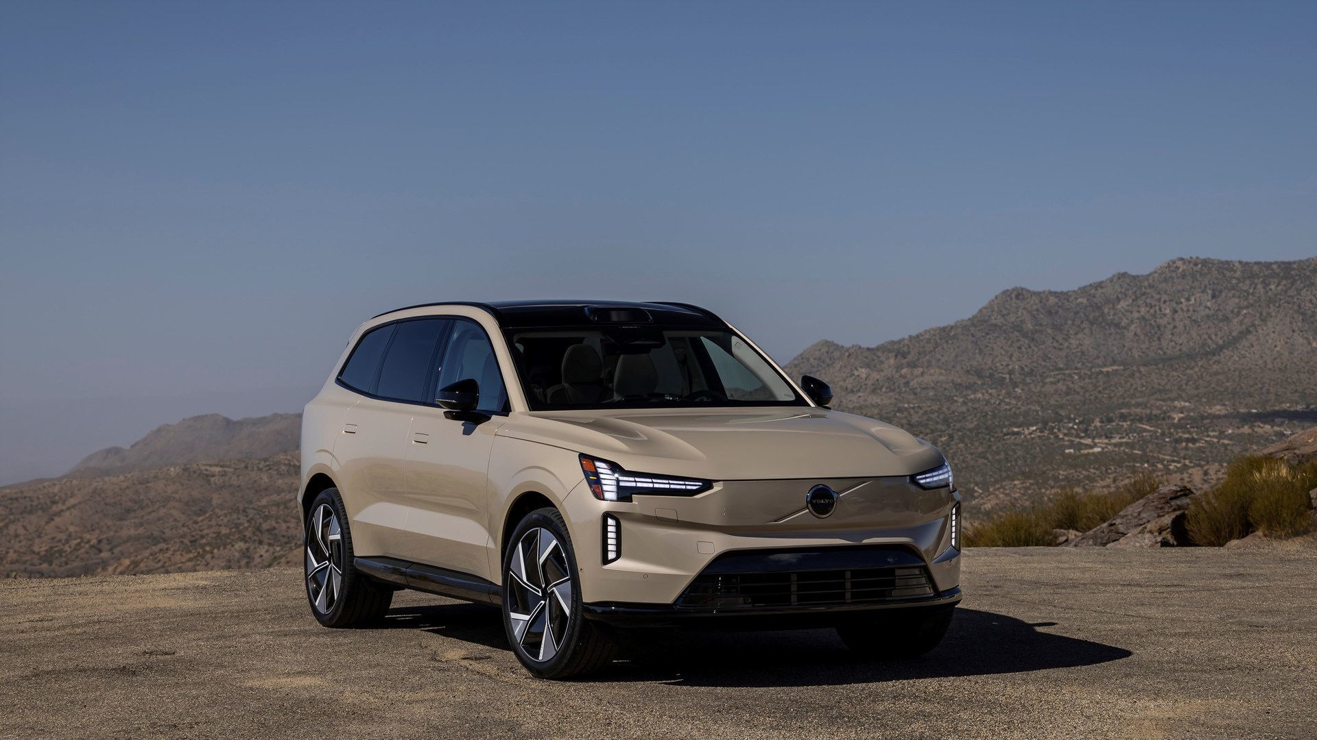 2025 Volvo EX90: Understanding Trim Levels and Features