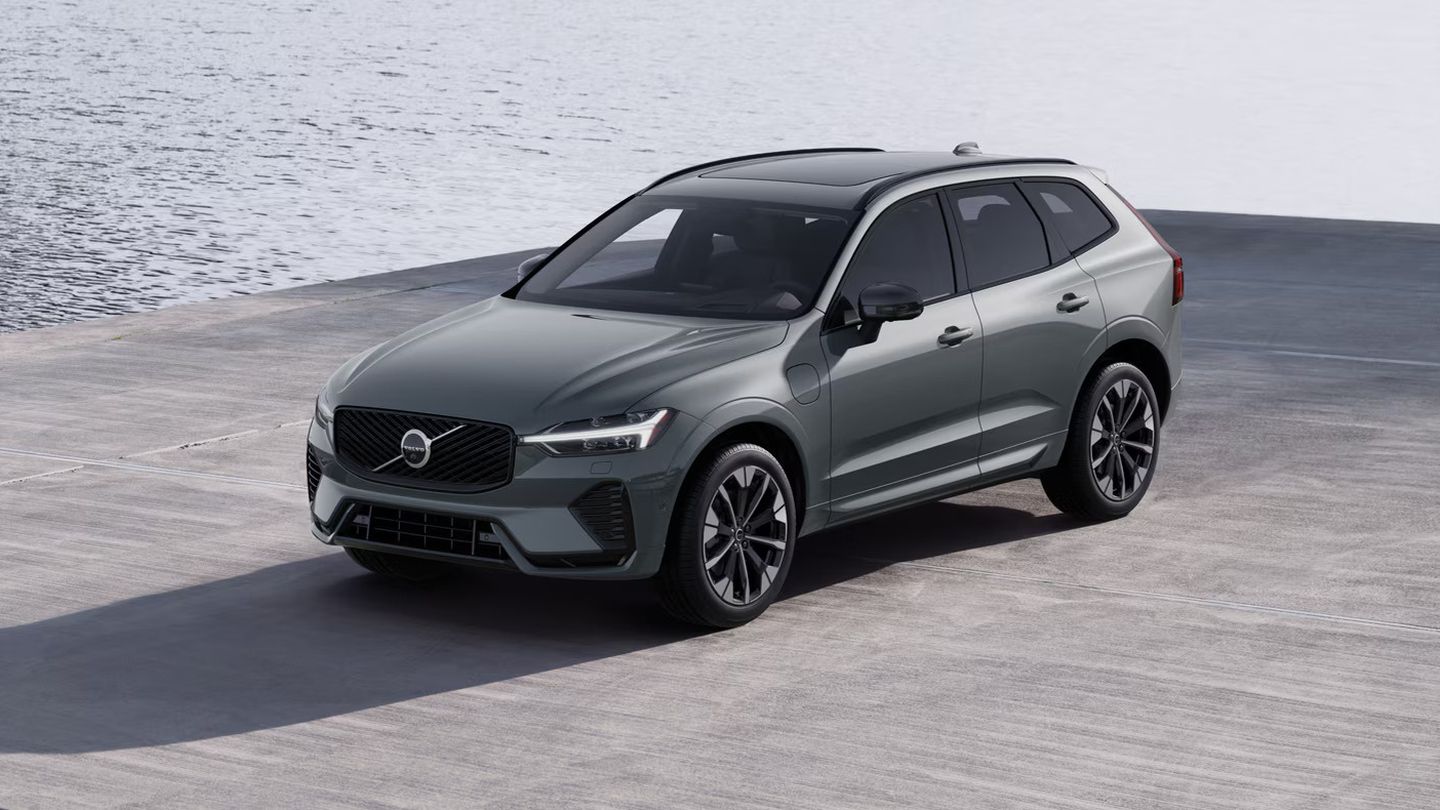 What Volvo's Driver Assistance Features Actually Do on the XC60