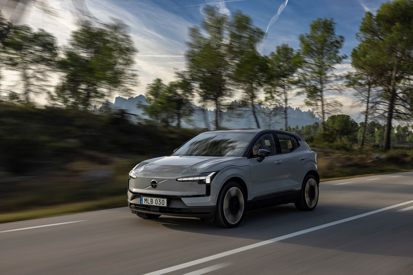 How the 2025 Volvo EX30 Delivers Big Performance in a Small Package