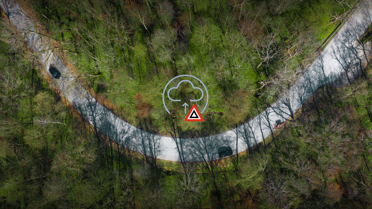 How the Volvo EX60 Can Warn You About Potential Dangers on the Road