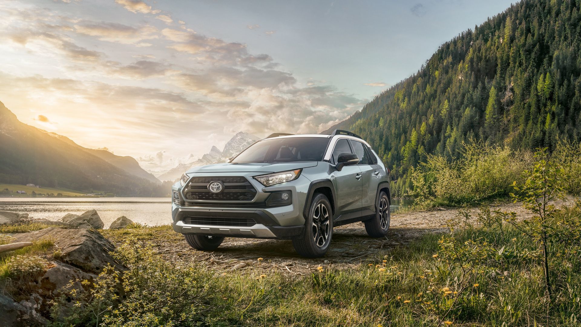 All-New 2019 Toyota RAV4 Unveiled at the New York International Auto Show