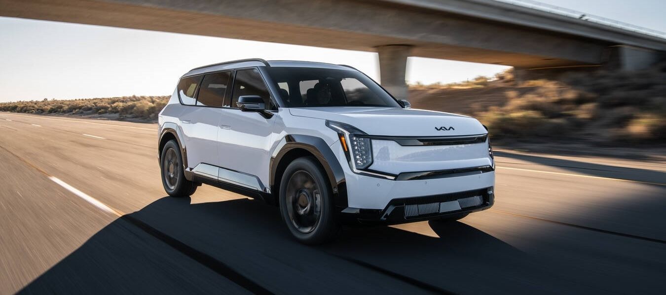Beyond the Buzz: The 2026 Kia EV9 is Ready for Canadian Adventures
