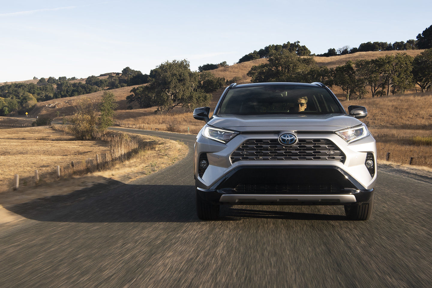 The 2020 Toyota RAV4 Hybrid vs. 2020 Mitsubishi Outlander PHEV