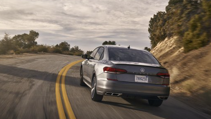 The 2020 Volkswagen Passat unveiled in Detroit