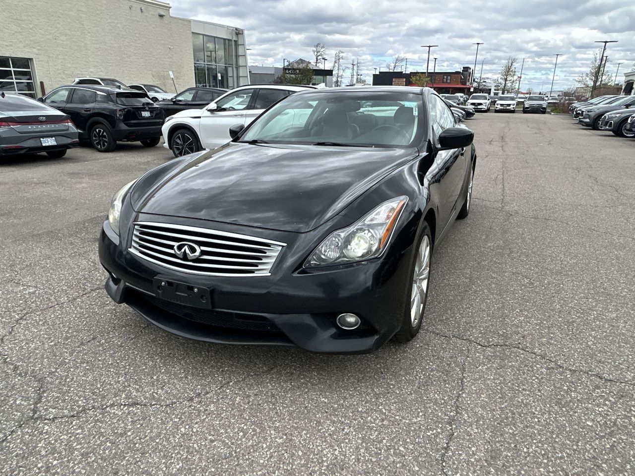 2012 Infiniti G37