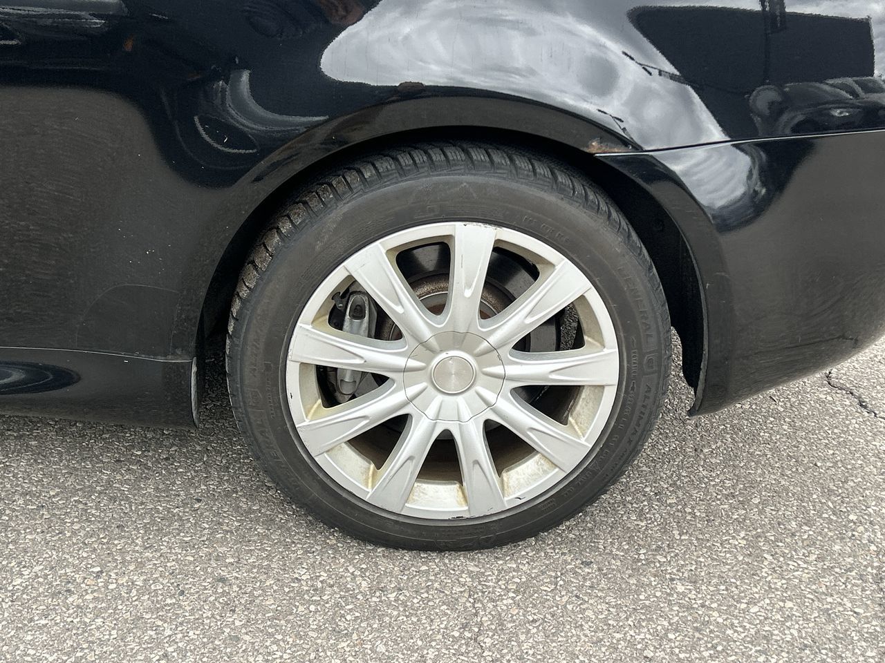 2012 Infiniti G37
