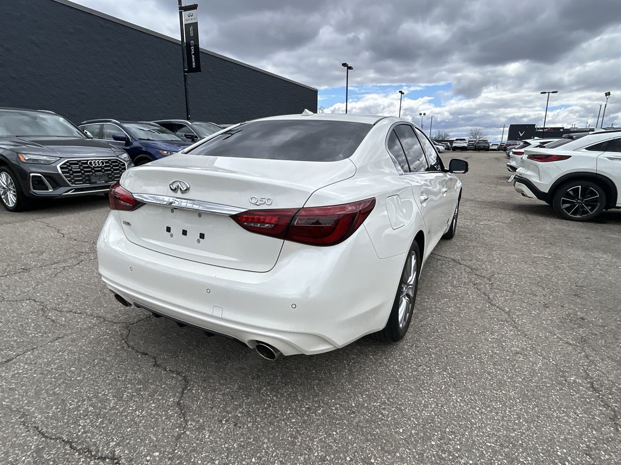 2023 Infiniti Q50