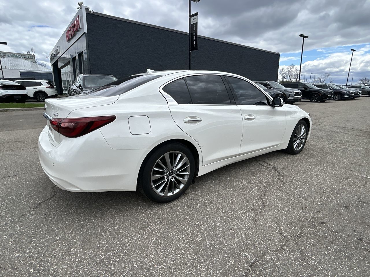 2023 Infiniti Q50