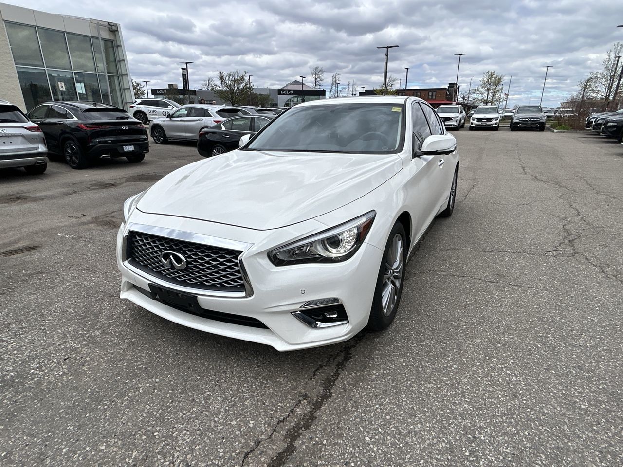 2023 Infiniti Q50