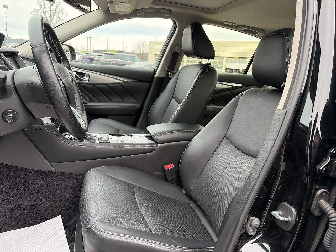 Infiniti Q50  2024 à Mississauga, Ontario