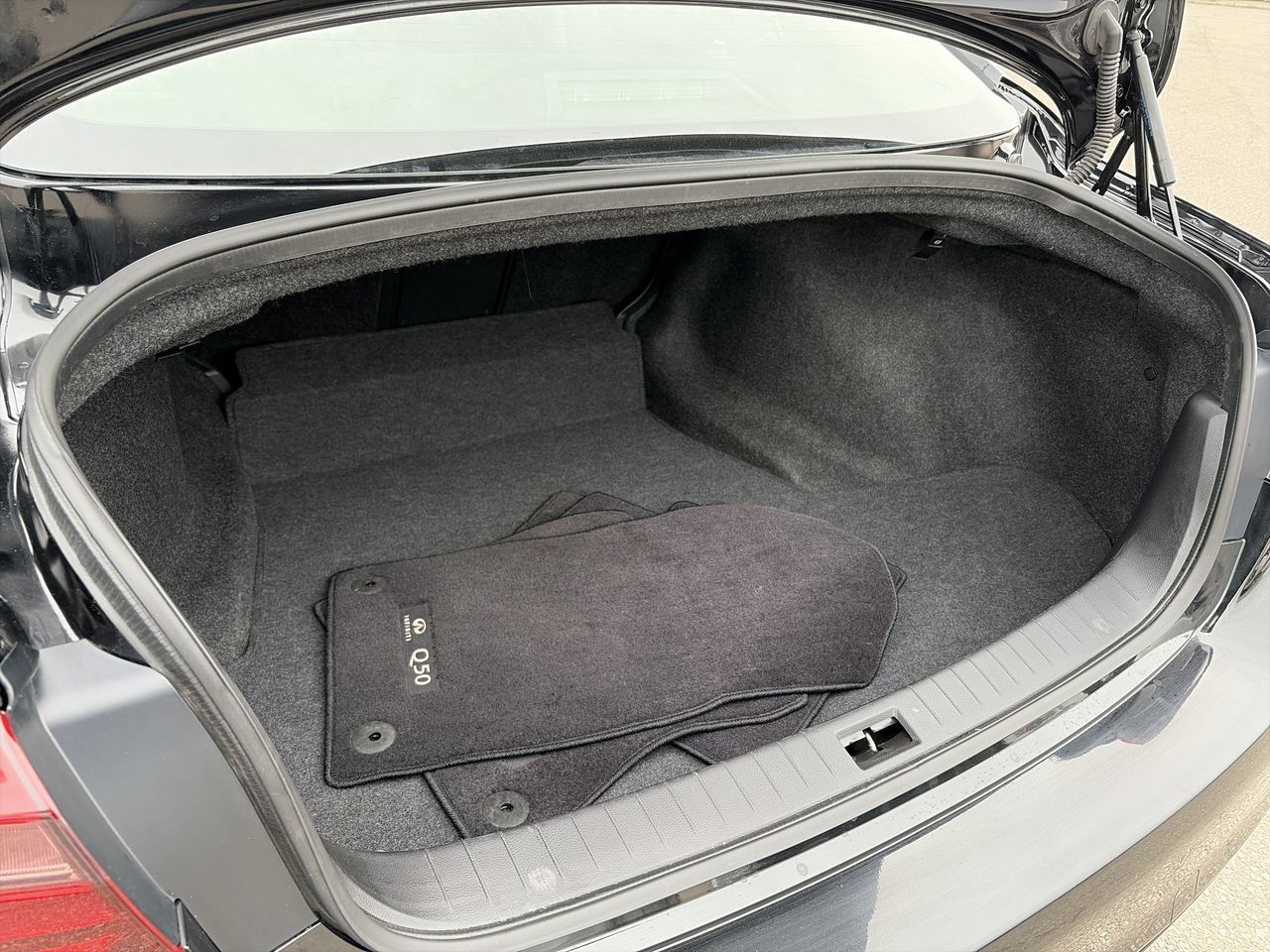 Infiniti Q50  2024 à Mississauga, Ontario